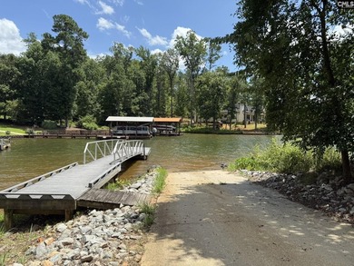 Waterfront Community on Lake Greenwood. Corner lot on 1.3 acres - photo 4