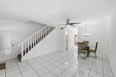 Opportunity awaits in the heart of Wilton Manors. This 2-bedroom - photo 8