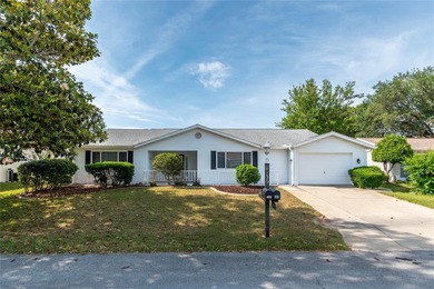 A rare gem in the gated 55+ community of Oak Run! Beautifully - photo 1