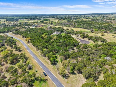 Set within a scenic golf course community in Cleburne, this 0 - photo 5