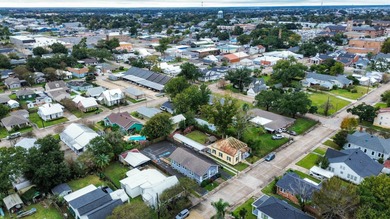 EXCEPTIONAL downtown Houma, Commercial opportunity offering