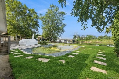 Welcome to your dream waterfront retreat! This beautifully - photo 22