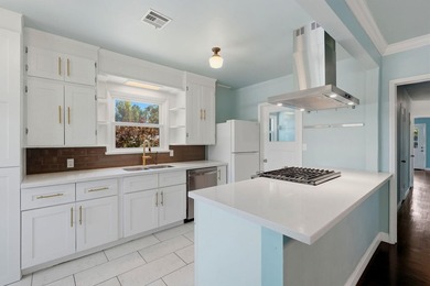 Full of character and charm, this beautifully maintained 1940 - photo 22