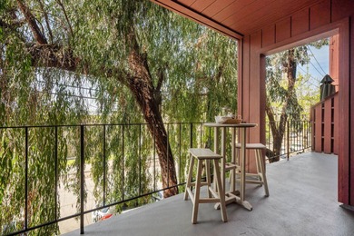 Exceptional value! Remodeled one bedroom, one bathroom condo