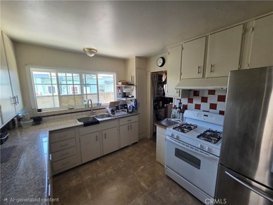 Garage has been converted into living quarters - photo 4