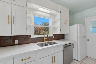 Full of character and charm, this beautifully maintained 1940 - photo 24