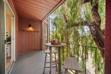 Exceptional value! Remodeled one bedroom, one bathroom condo