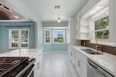 Full of character and charm, this beautifully maintained 1940 - photo 26
