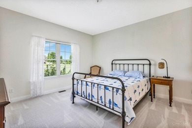 Custom-built 4-bedroom luxury ranch on scenic country setting - photo 27
