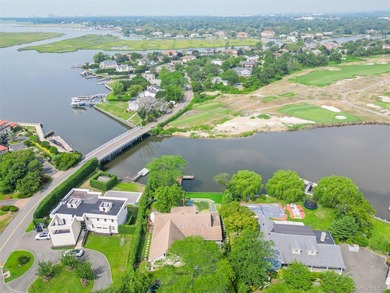 Welcome to your dream waterfront retreat! This beautifully - photo 30