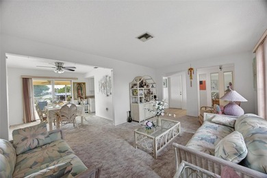 PORT CHARLOTTE!! 2 BEDROOM, 2.5 BATH, 2-CAR GARAGE WATERFRONT - photo 6