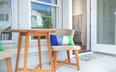 Enjoy the best of modern construction and Historic District - photo 44