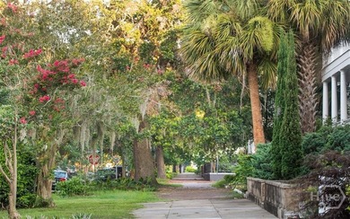 Enjoy the best of modern construction and Historic District - photo 49