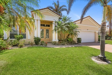 Looking for a home that feels just right? This charming - photo 2