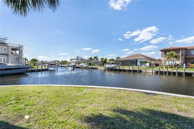 WATERFRONT HOME W/NEW ROOF ON OVERSIZED TIP LOT & EXTREMELY - photo 6