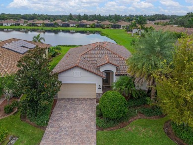 (private lake, pond, creek) Home For Sale in Bradenton Florida