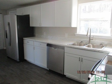 Home was originally built in 1945 but has been renovated in 2024 - photo 4