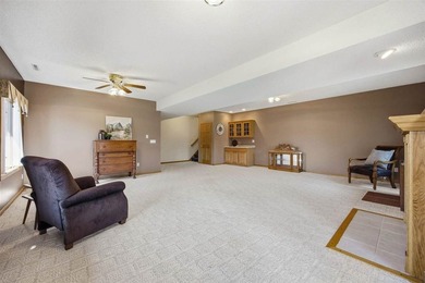 This 1 acre property, located on a quiet cul-de-sac in a highly - photo 15