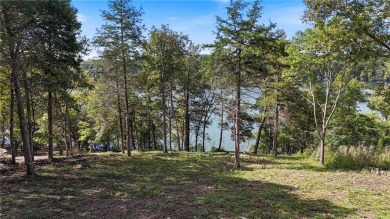 Lake Lot For Sale in Holiday Island, Arkansas