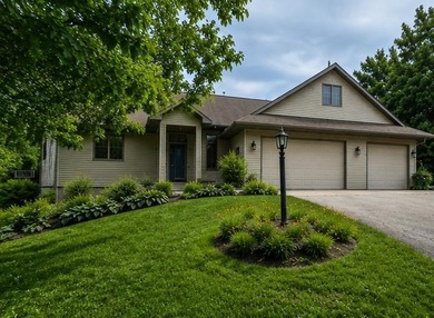 This 1 acre property, located on a quiet cul-de-sac in a highly - photo 24