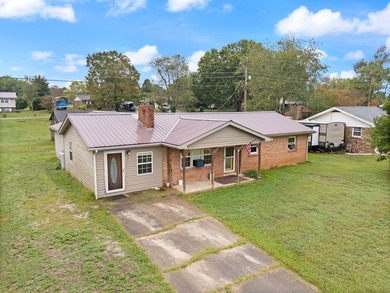 Charming 4-Bedroom Home sitting on a 1 acre lot! This home comes - photo 47