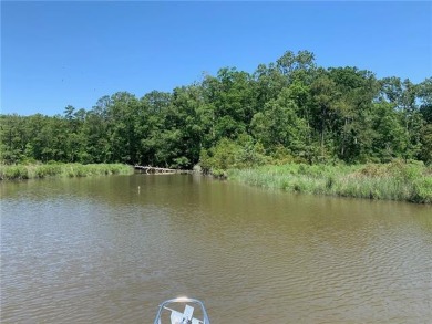 Lake Lot For Sale in Gloucester, Virginia