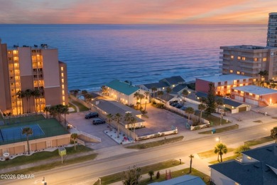 Rare 100' Wide Oceanfront Compound in Daytona Beach Shores! - photo 2