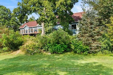 Welcome to your private waterfront escape on Lower Beverly - photo 34