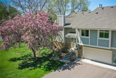 Lake Townhome/Townhouse Sale Pending in Maple Grove, Minnesota