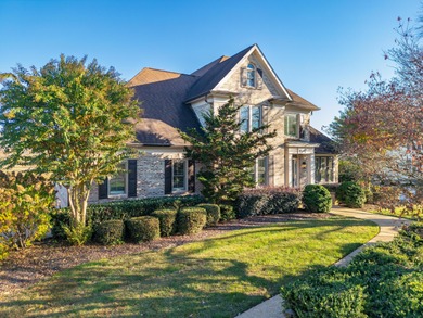 A rare find: Quality Custom built Lake house. 121 feet of water - photo 5