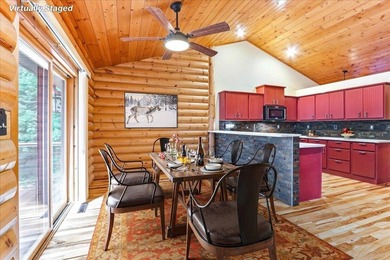Exceptional Custom Built Log Home on Lake Petenwell! This 4+ - photo 6