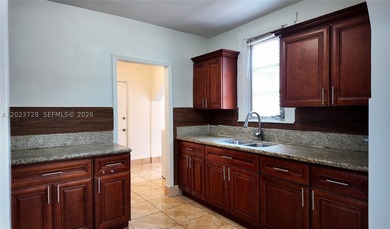 Great opportunity for first-time homebuyers or investors looking - photo 9