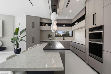 Discover this spectacular modern mid-century estate in the - photo 10