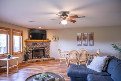 Highly desirable *05* unit condo in an excellent location! This - photo 3