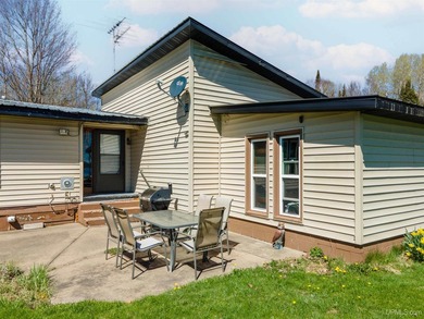 Experience waterfront living at its finest on beautiful Iron - photo 36