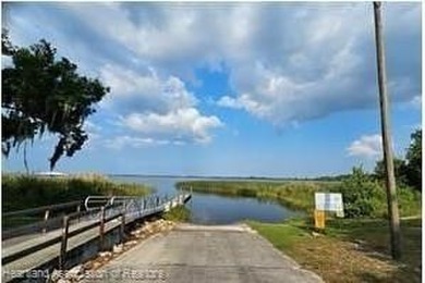 Secluded vacant lot located a short ride of Lake Istokpoga and - photo 7