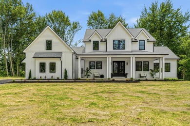 ACREAGE. LUXURY. LOCATION. Opportunities like this are nearly - photo 6