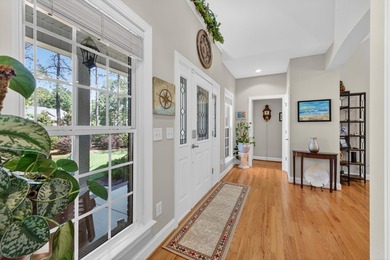 Beautifully maintained and thoughtfully designed, this - photo 4