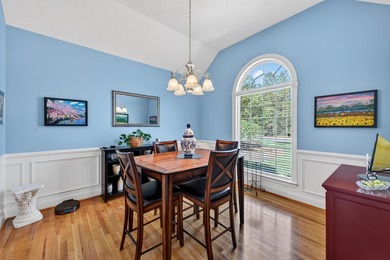 Beautifully maintained and thoughtfully designed, this - photo 10