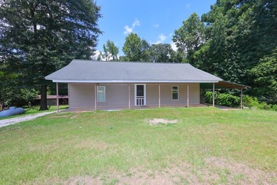 West Point Lake Home Sale Pending in Franklin Georgia