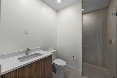 One or more photo(s) has been virtually staged. One or more