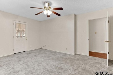 This comfortable home is nestled back in the pine trees on a - photo 18