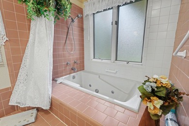 Brand new floors in this beautiful, expansive, 4 bedroom, 5.5 - photo 25