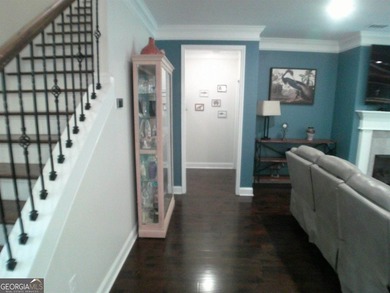 Feel right at home with this beautiful 3,000+ sqft home which - photo 27