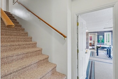 Brand new floors in this beautiful, expansive, 4 bedroom, 5.5 - photo 40