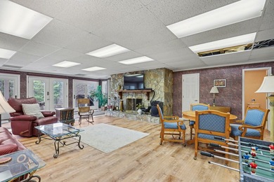 Brand new floors in this beautiful, expansive, 4 bedroom, 5.5 - photo 46