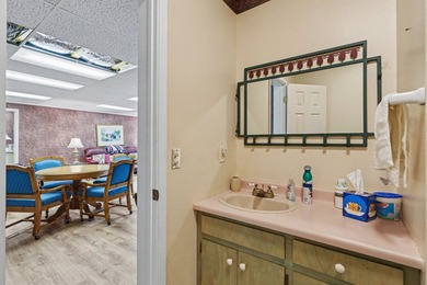 Brand new floors in this beautiful, expansive, 4 bedroom, 5.5 - photo 47