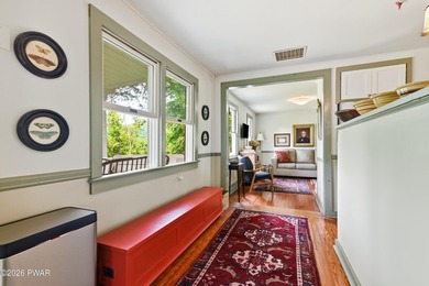 Air B&B friendly, No HOA. This charming updated farmhouse is - photo 12