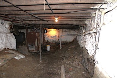 Needs plenty of work but worth doing as this home is in an - photo 14