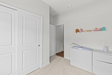 Single-story 3-bedroom home with pond views, paid-off solar - photo 15